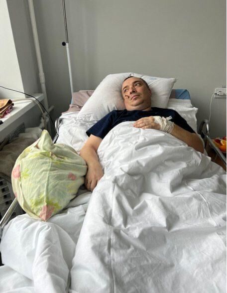 Saving a Colleague: Assistant Driver Injured by Drone Attack