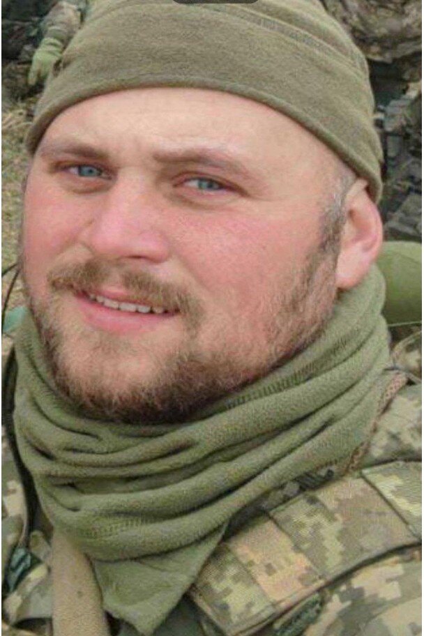 Юрій ЛЄДАКОВ